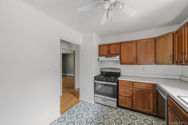 9 Barnett Drive 102, Monroe, NY 10950