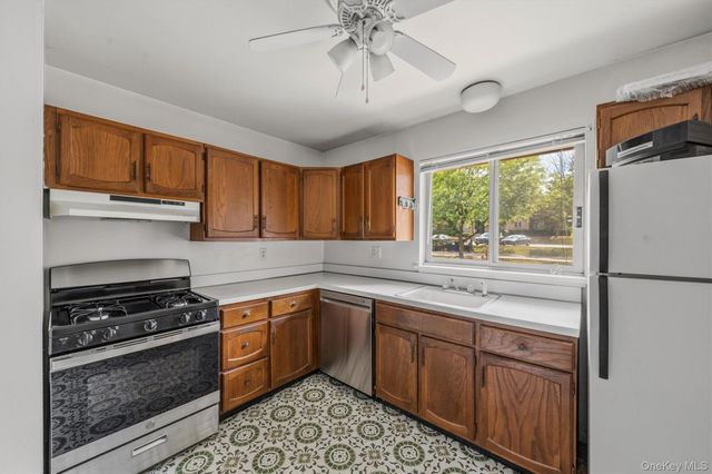 9 Barnett Drive 102, Monroe, NY 10950