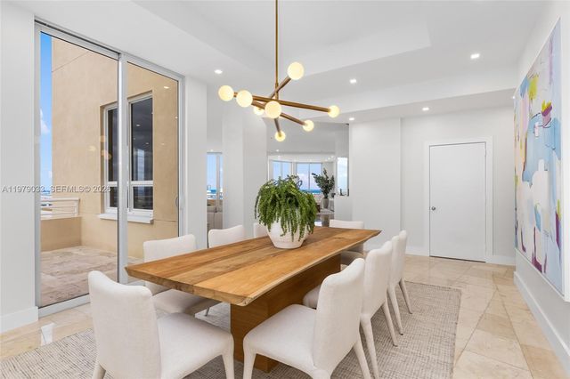 808 Brickell Key Dr 3901, Miami, FL 33131