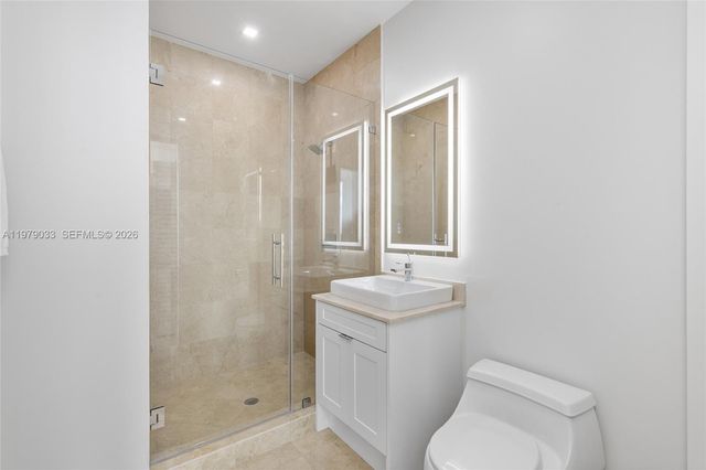 808 Brickell Key Dr 3901, Miami, FL 33131