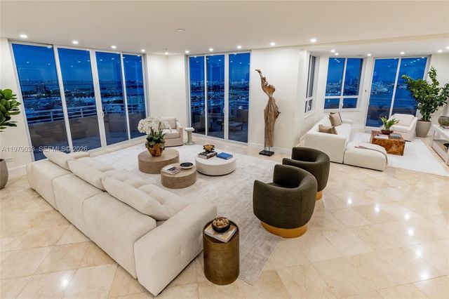 808 Brickell Key Dr 3901, Miami, FL 33131