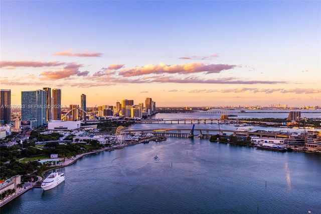 808 Brickell Key Dr 3901, Miami, FL 33131