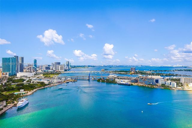 808 Brickell Key Dr 3901, Miami, FL 33131