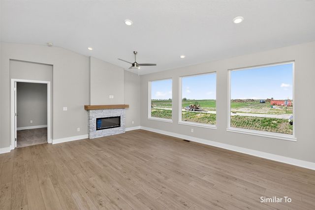 1801 SW Sienna Court, Grimes, IA 50111