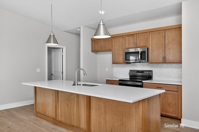 1801 SW Sienna Court, Grimes, IA 50111