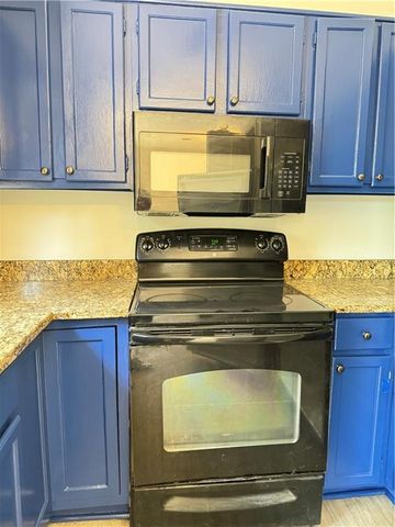 153 Holcomb Ferry Road, Roswell, GA 30076