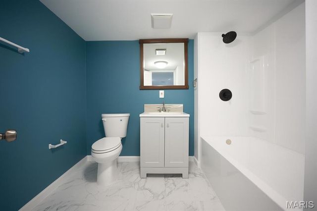 205 Eisenhower Boulevard, Troy, IL 62294