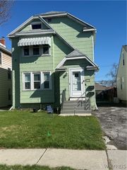 125 Eiseman Avenue Upper, Tonawanda, NY 14217