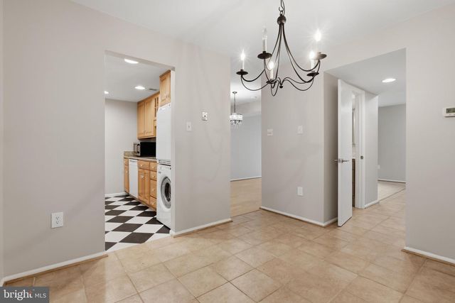 17904 HICKORY LN, Hagerstown, MD 21740