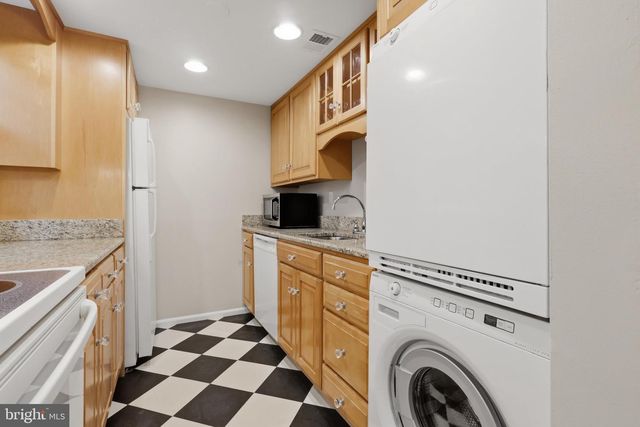 17904 HICKORY LN, Hagerstown, MD 21740
