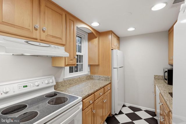 17904 HICKORY LN, Hagerstown, MD 21740