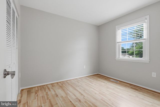 17904 HICKORY LN, Hagerstown, MD 21740