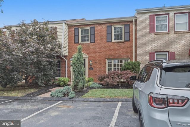 17904 HICKORY LN, Hagerstown, MD 21740