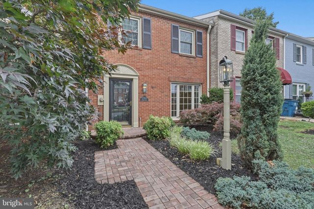 17904 HICKORY LN, Hagerstown, MD 21740