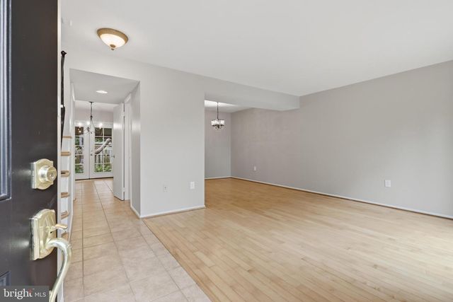 17904 HICKORY LN, Hagerstown, MD 21740