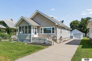 2714 Avenue B, Council Bluffs, IA 51501