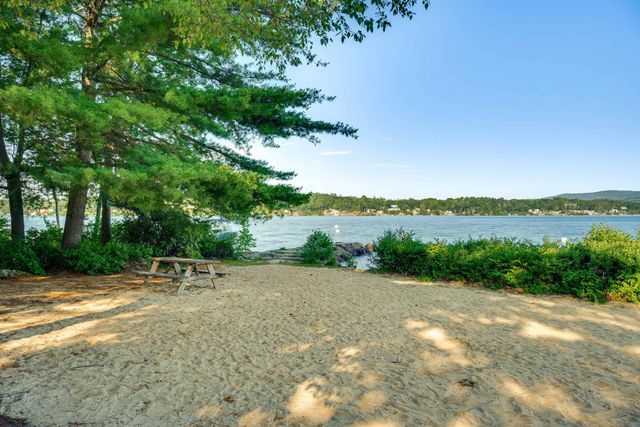 9 Fells Way A, Laconia, NH 03246