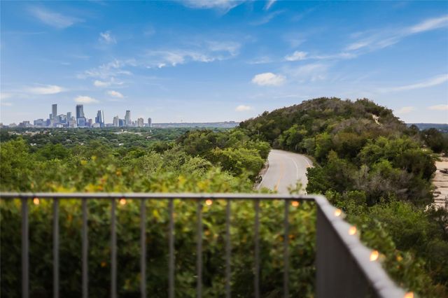 3418 Mount Bonnell CIR, Austin, TX 78731