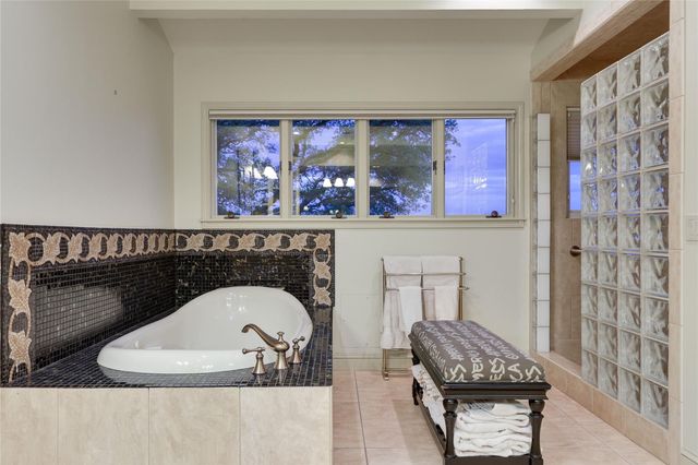 3418 Mount Bonnell CIR, Austin, TX 78731
