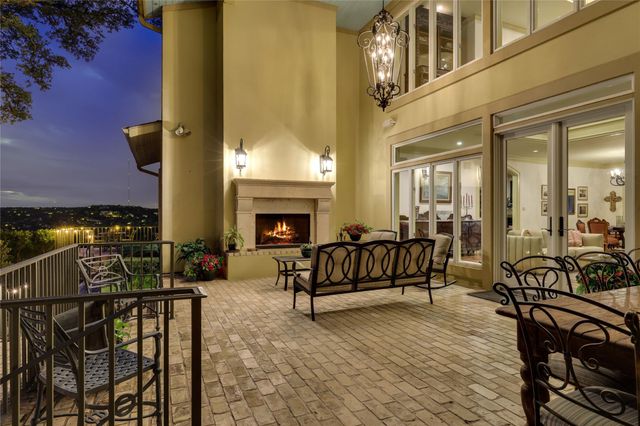 3418 Mount Bonnell CIR, Austin, TX 78731