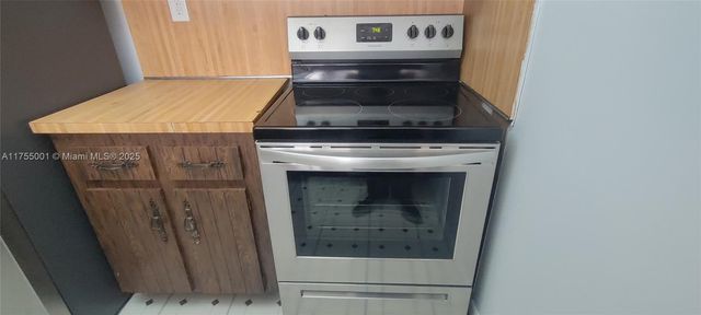 13390 NE 7th Ave 302, North Miami, FL 33161