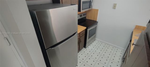 13390 NE 7th Ave 302, North Miami, FL 33161