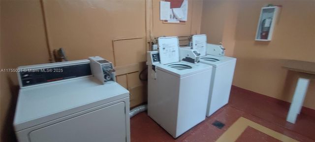 13390 NE 7th Ave 302, North Miami, FL 33161