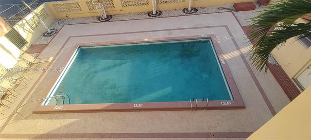 13390 NE 7th Ave 302, North Miami, FL 33161