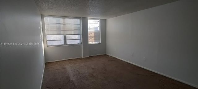 13390 NE 7th Ave 302, North Miami, FL 33161