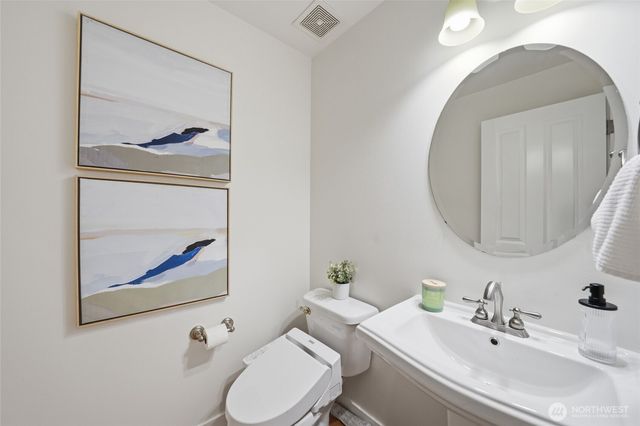 1757 9th Court NE, Issaquah, WA 98029