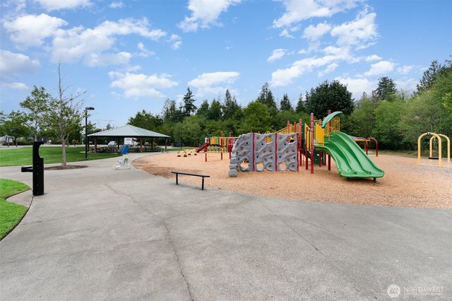 1757 9th Court NE, Issaquah, WA 98029