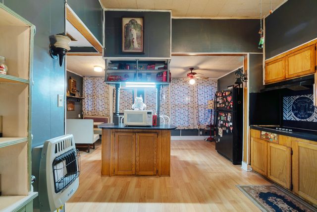 1347 E Houston Street, Paris, TX 75460