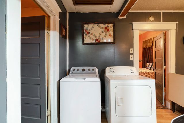 1347 E Houston Street, Paris, TX 75460