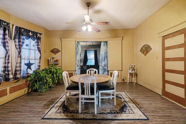 1347 E Houston Street, Paris, TX 75460