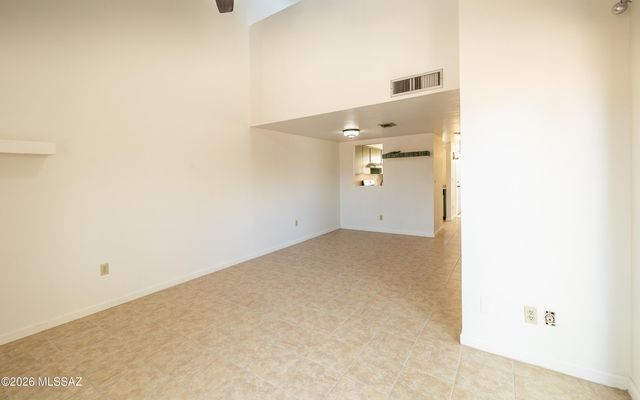 3750 N Country Club Rd Apt 46, Tucson, AZ 85716