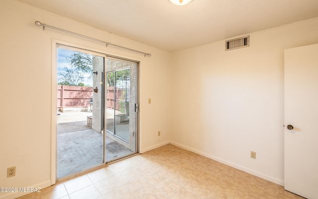 3750 N Country Club Rd Apt 46, Tucson, AZ 85716