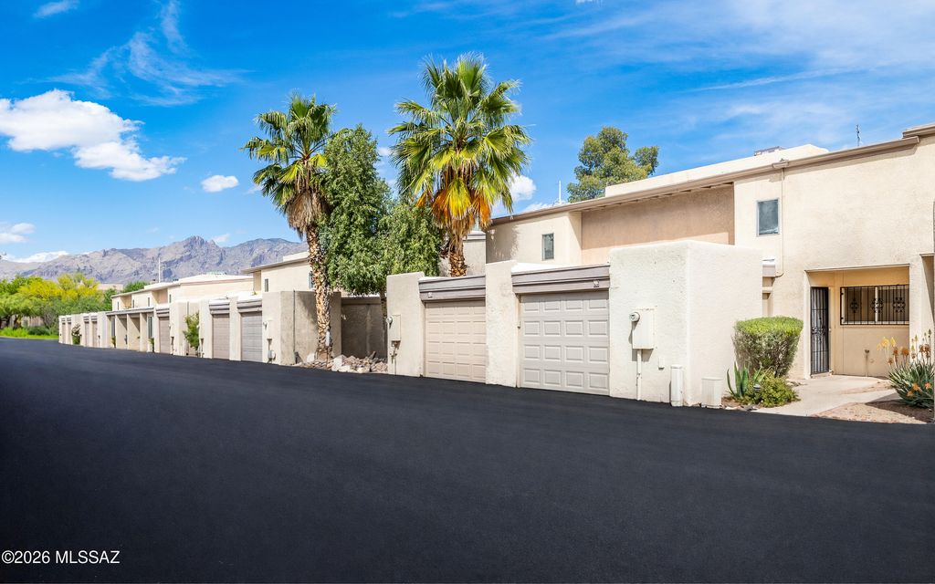 3750 N Country Club Rd Apt 46, Tucson, AZ 85716