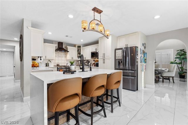 407 Crater Court, Henderson, NV 89014