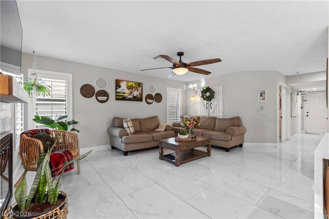 407 Crater Court, Henderson, NV 89014