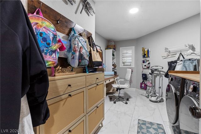 407 Crater Court, Henderson, NV 89014