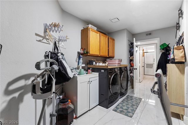 407 Crater Court, Henderson, NV 89014