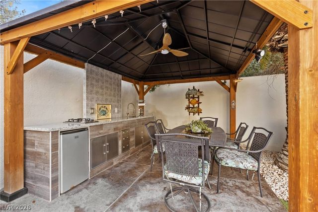 407 Crater Court, Henderson, NV 89014