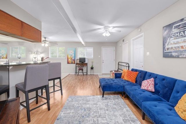 3305 Clawson RD A, Austin, TX 78704