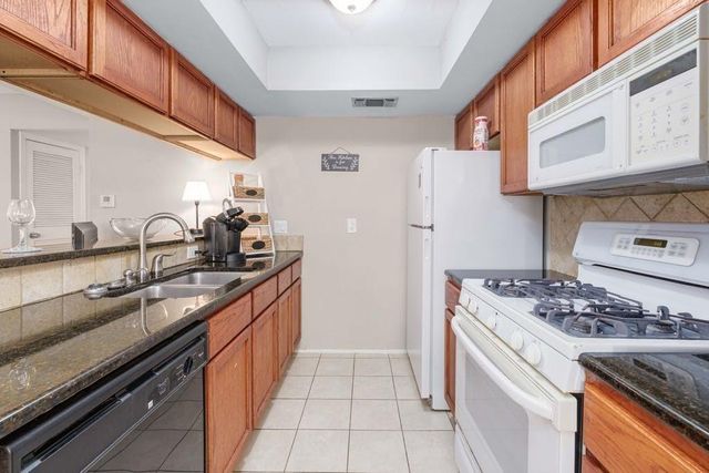 3305 Clawson RD A, Austin, TX 78704