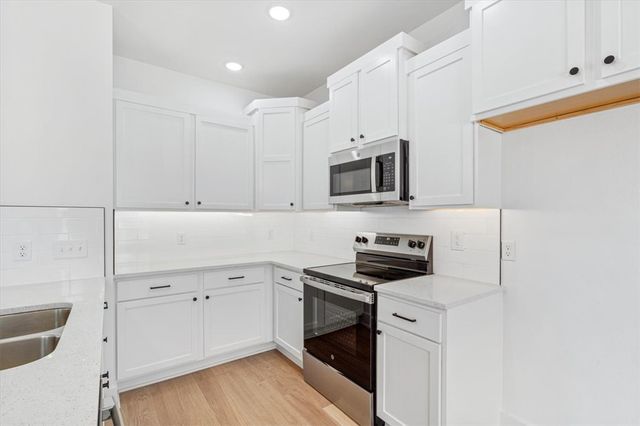 248 Stoneykirk Drive, Bella Vista, AR 72715