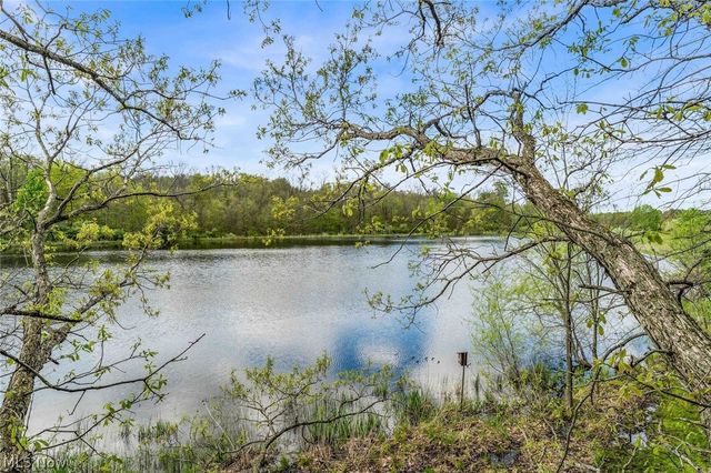 24242 Quarry Road, Wellington, OH 44090