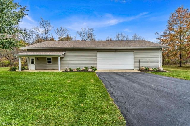 24242 Quarry Road, Wellington, OH 44090