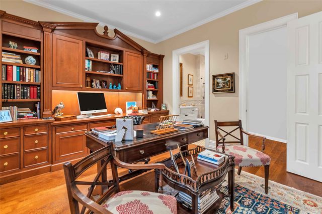 8511 Edgemere Road 201, Dallas, TX 75225