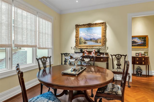 8511 Edgemere Road 201, Dallas, TX 75225
