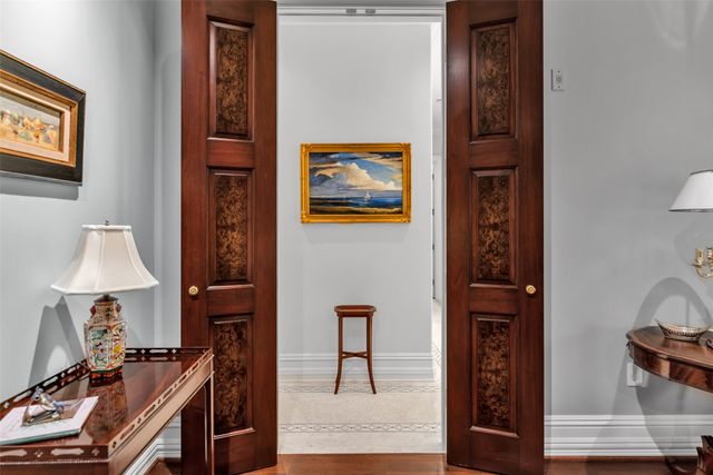 8511 Edgemere Road 201, Dallas, TX 75225